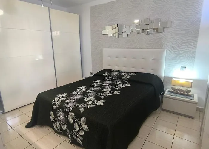 Parque Santiago Americas *